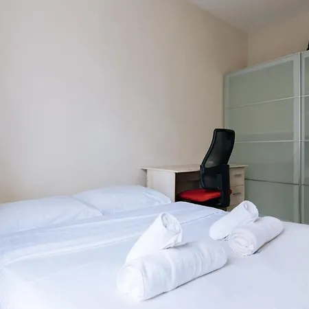 Modern & Bright - Central Apartamento